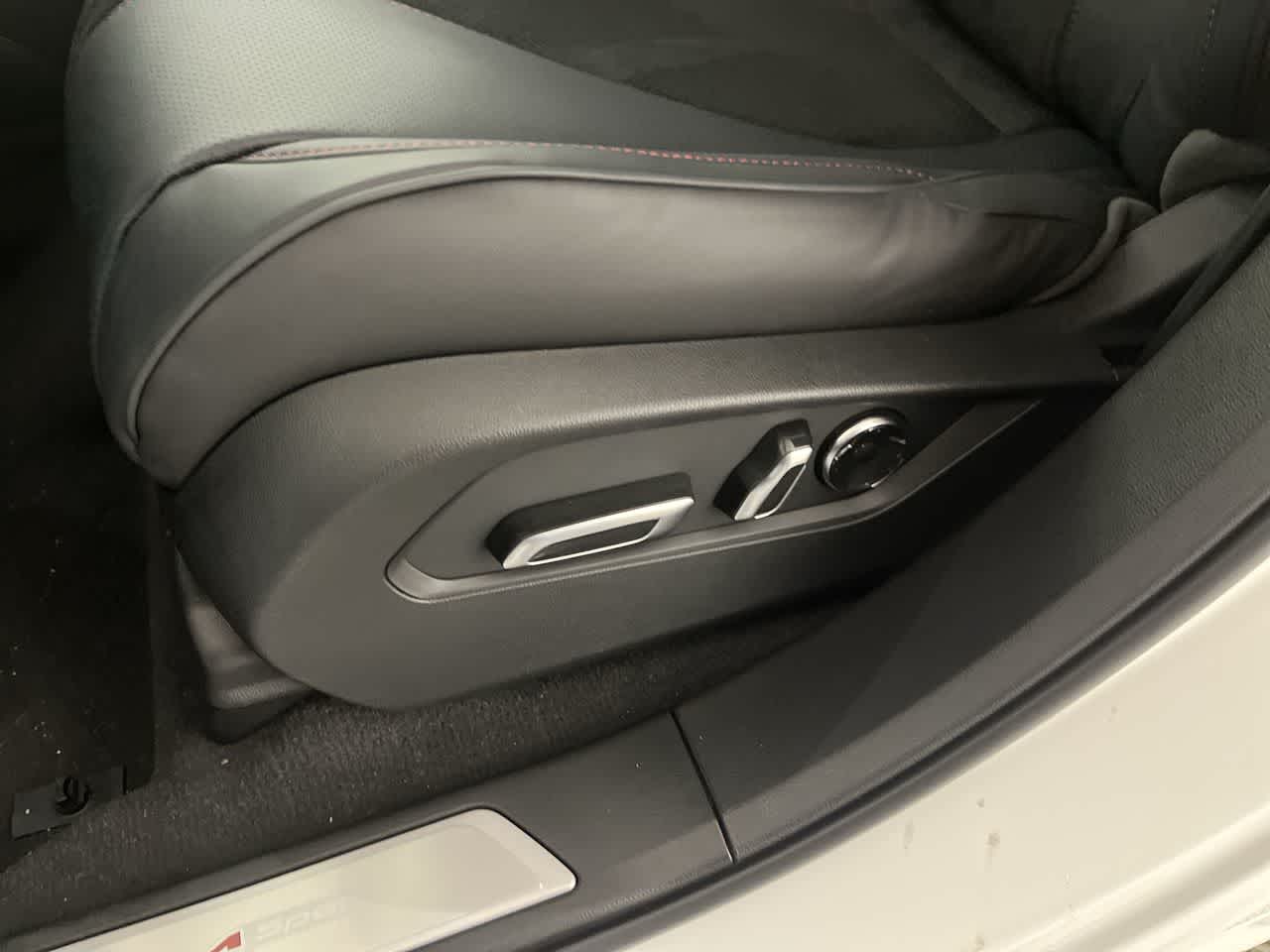 2026 Acura RDX A-Spec Package - Photo 14