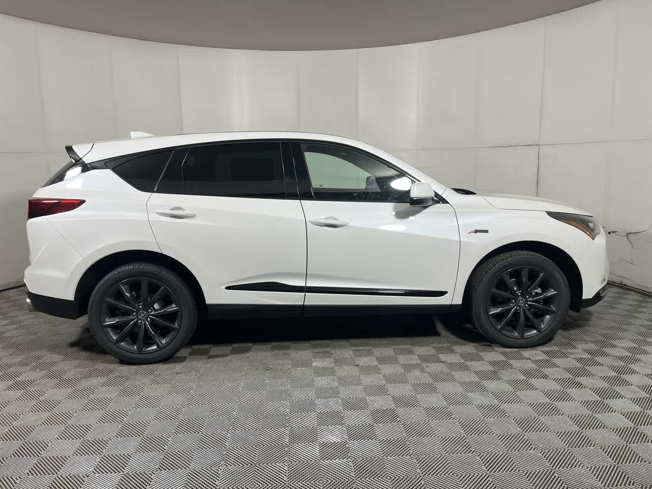 2026 Acura RDX A-Spec Package - Photo 9