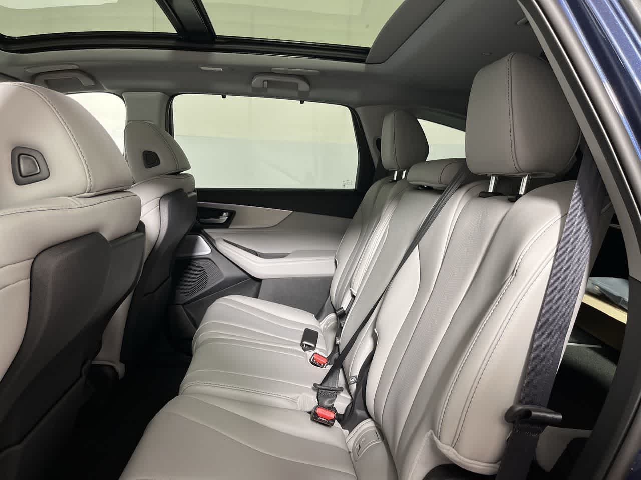 2026 Acura MDX w/Technology Package