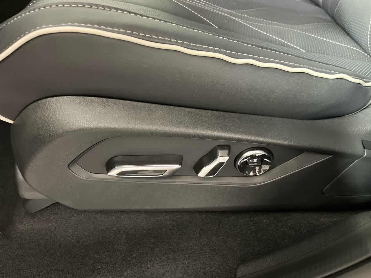 2026 Acura MDX w/Advance Package