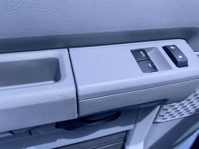 2025 Ford E-Series Cutaway base - E-450 DRW 176 WB 16-foot Utilimaster Box