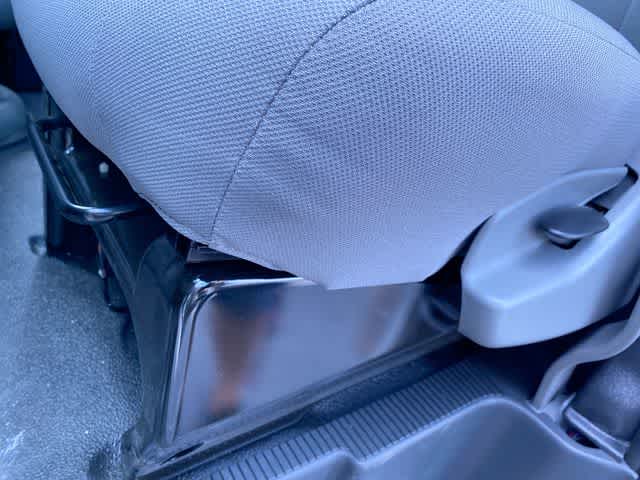 2025 Ford E-Series Cutaway base - E-450 DRW 176 WB 16-foot Utilimaster Box