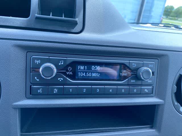 2025 Ford E-Series Cutaway base - E-450 DRW 176 WB 16-foot Utilimaster Box