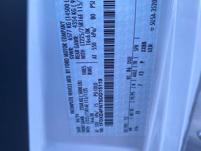 2025 Ford E-Series Cutaway base - E-450 DRW 176 WB 16-foot Utilimaster Box