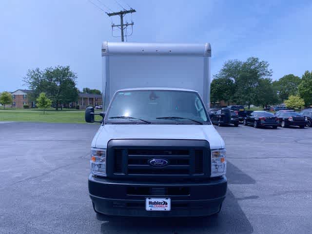 2025 Ford E-Series Cutaway base - E-450 DRW 176 WB 16-foot Utilimaster Box