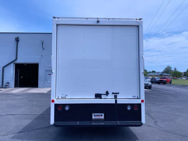 2025 Ford E-Series Cutaway base - E-450 DRW 176 WB 16-foot Utilimaster Box