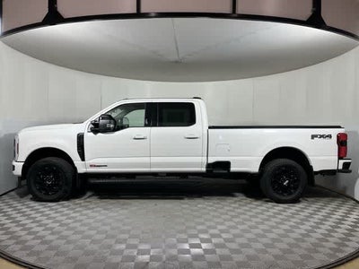 2026 Ford Super Duty F-350® Lariat®