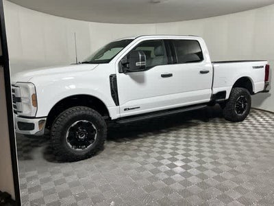 2026 Ford Super Duty F-350® XLT