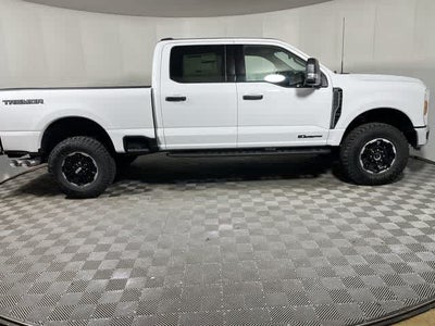 2026 Ford Super Duty F-350® XLT