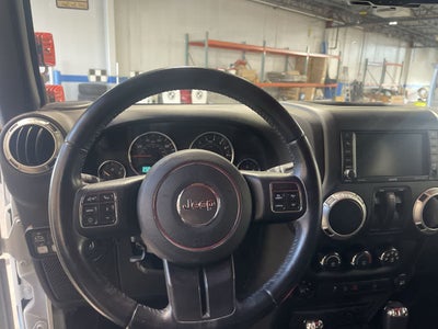 2018 Jeep Wrangler JK Sahara