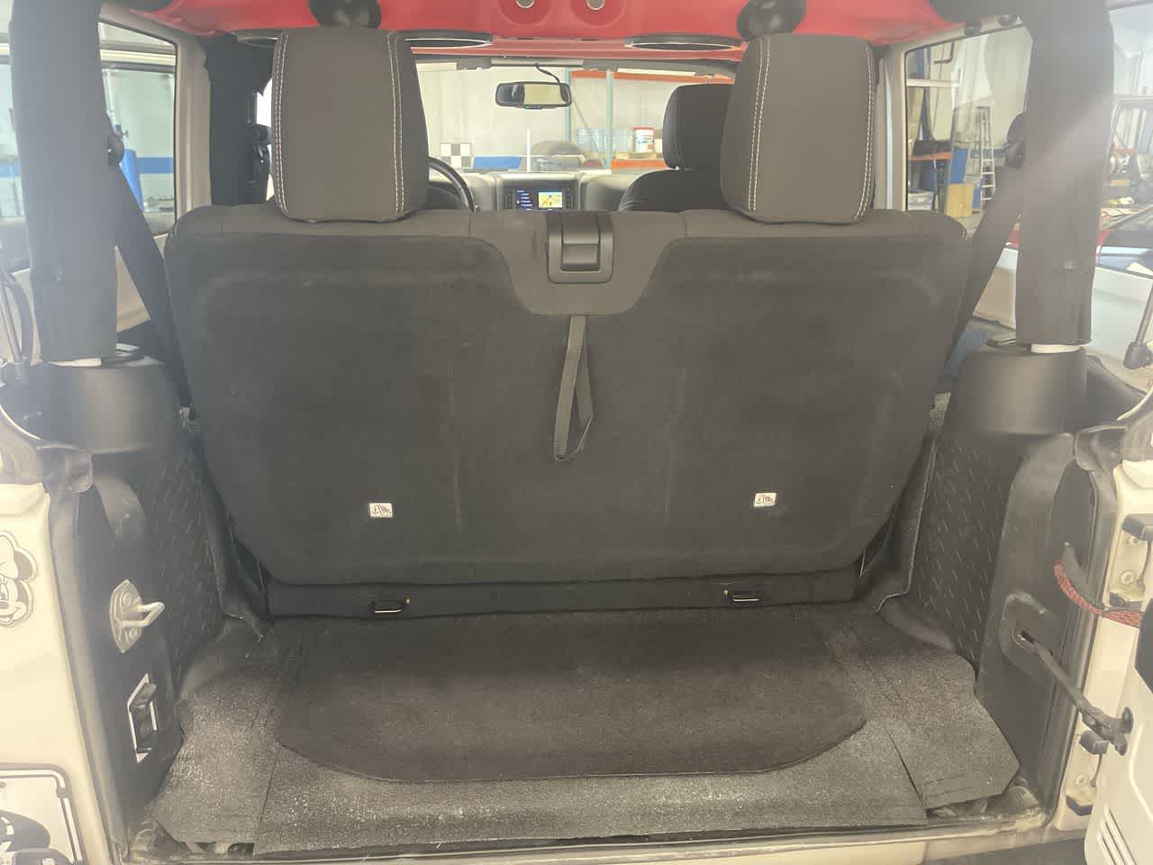 2018 Jeep Wrangler JK Sahara