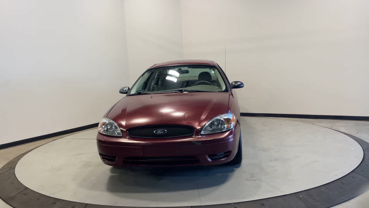 2005 Ford Taurus SE