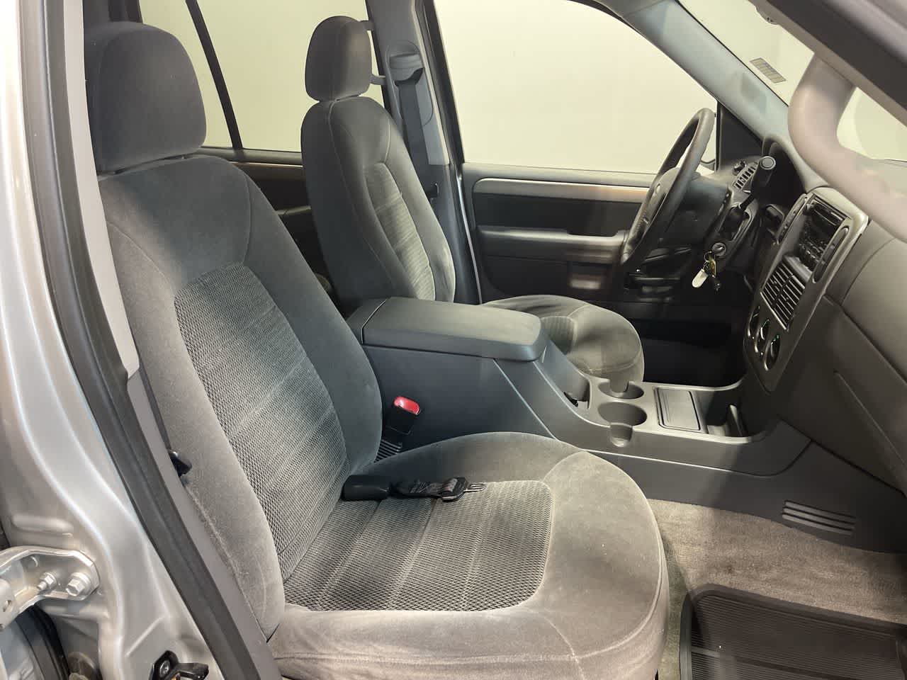 2003 Ford Explorer XLT