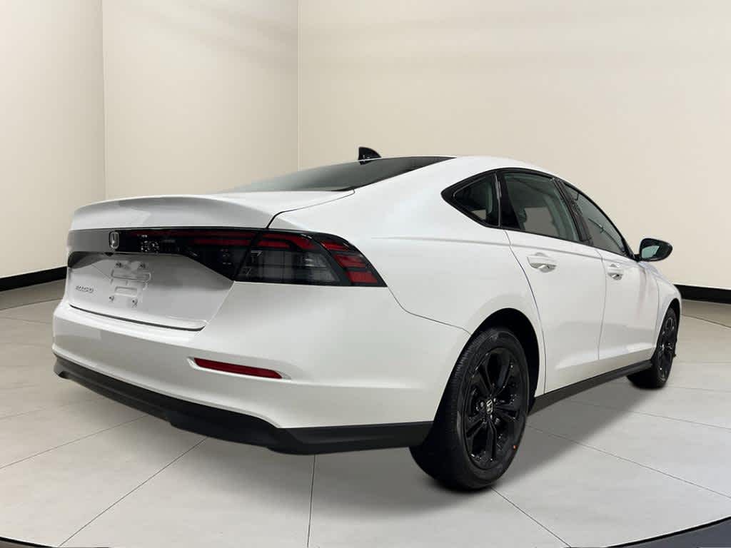 2025 Honda Accord SE