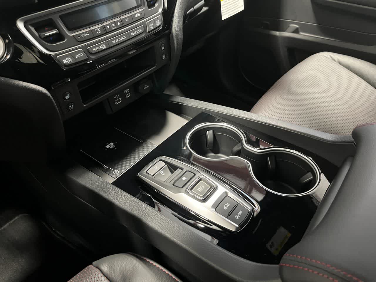 2026 Honda Ridgeline Black Edition Two-Tone