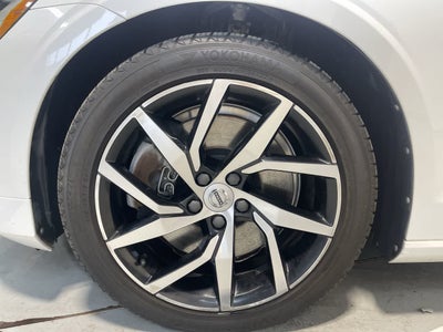 2019 Volvo S60 Momentum
