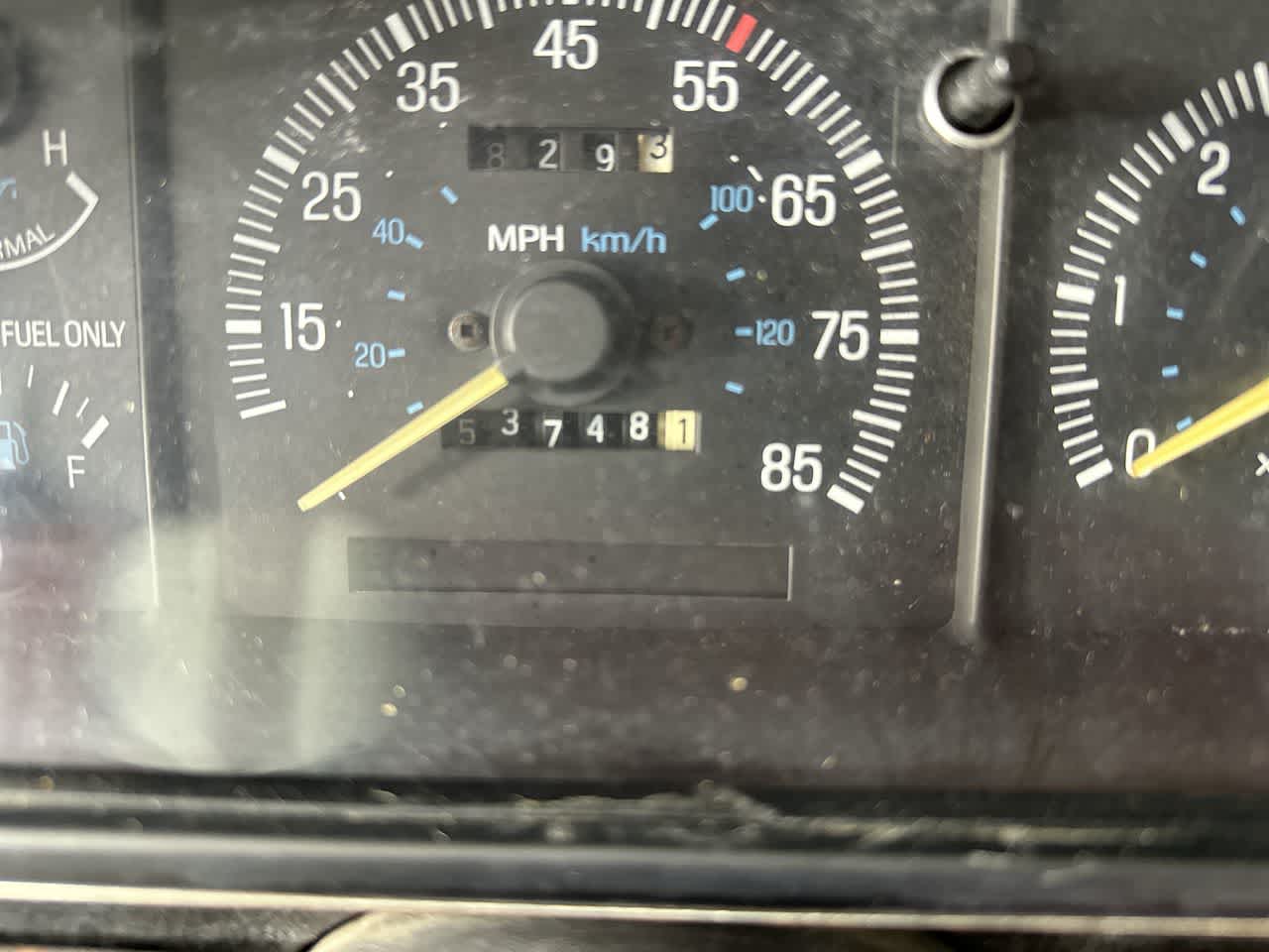 1989 Ford 1/2 Ton Trucks "S"