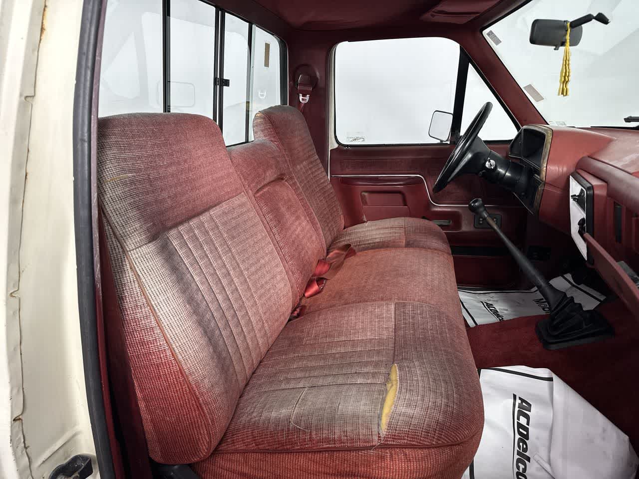 1989 Ford 1/2 Ton Trucks "S"