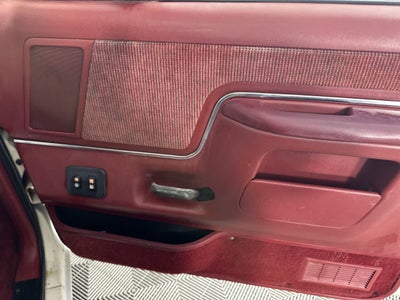 1989 Ford 1/2 Ton Trucks "S"