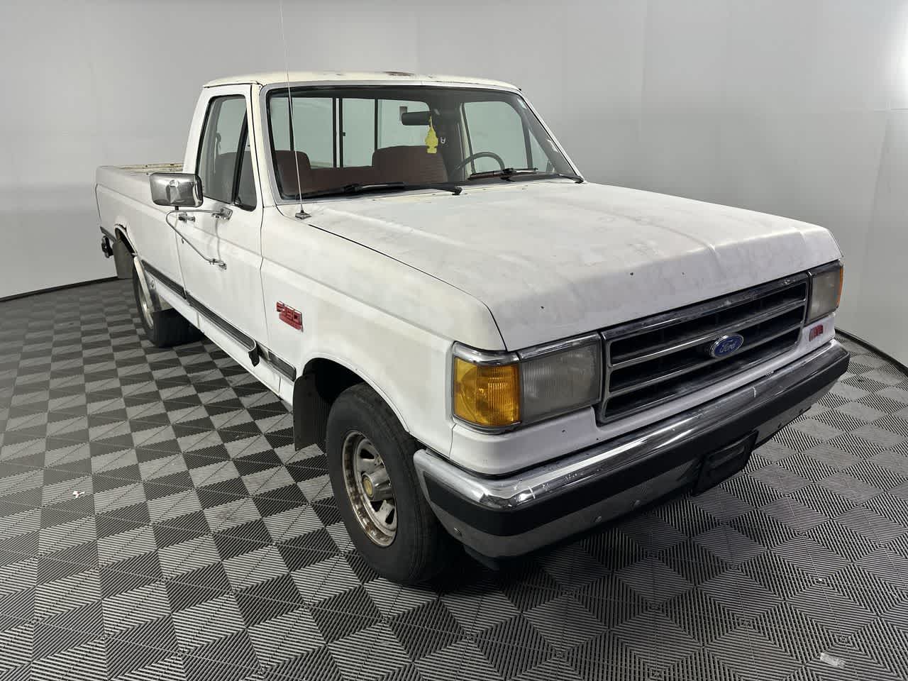 1989 Ford 1/2 Ton Trucks "S"