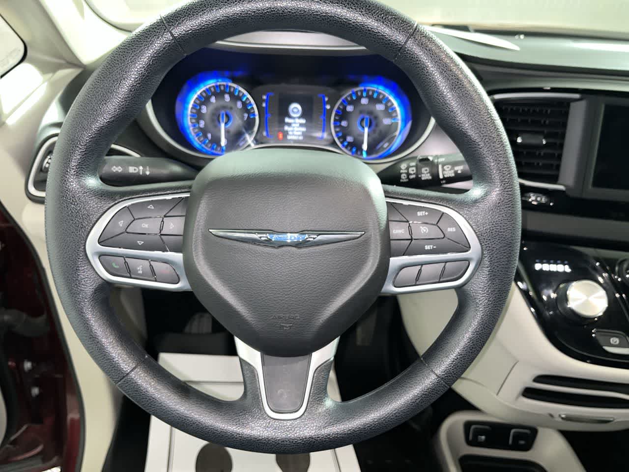 2020 Chrysler Pacifica Touring