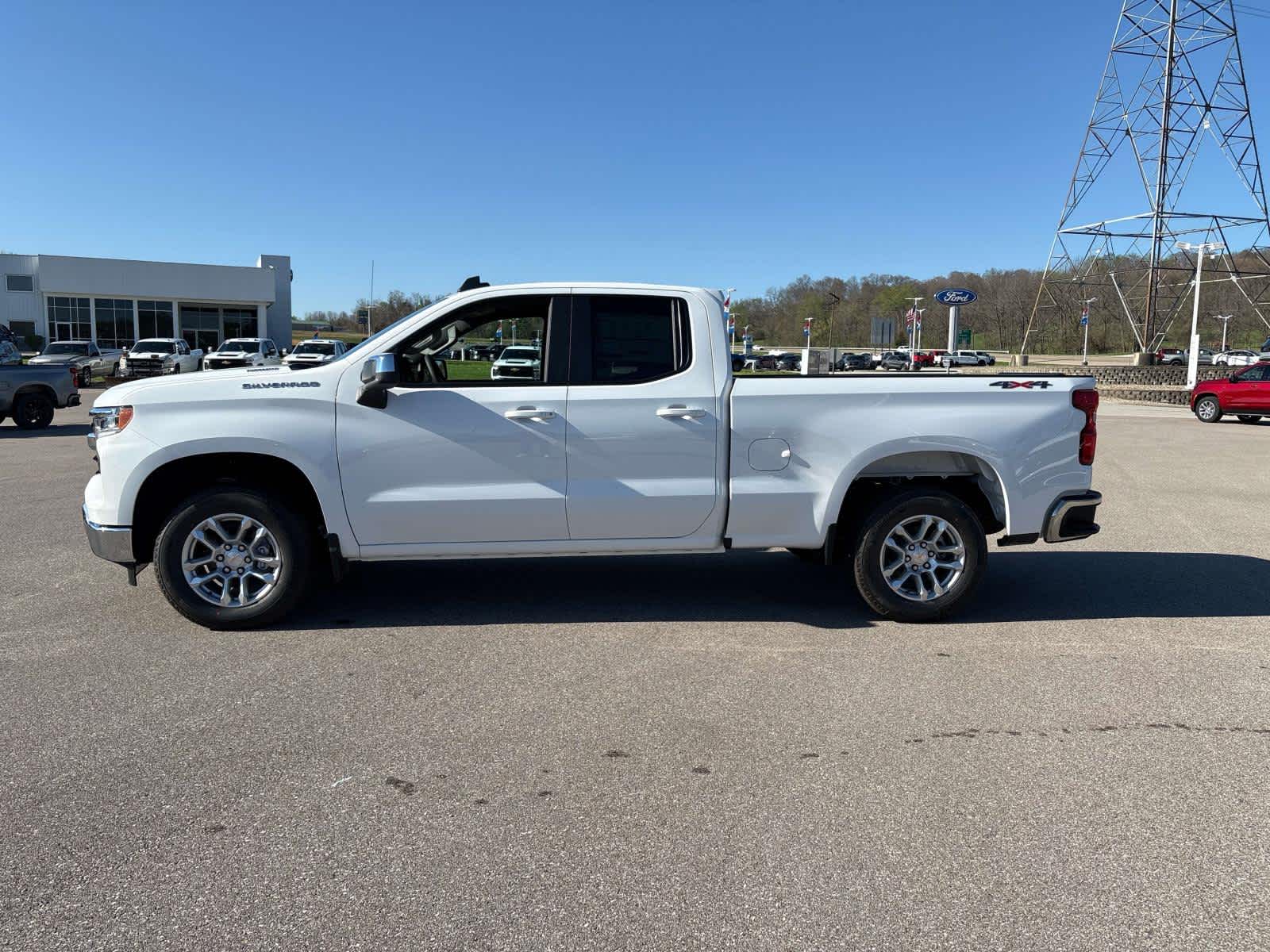 2026 Chevrolet Silverado 1500 LT (2FL)