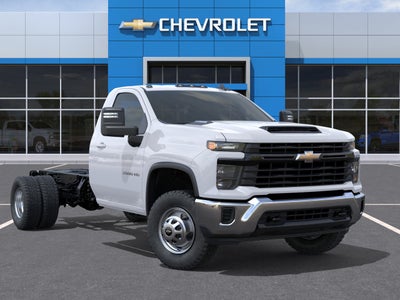 2025 Chevrolet Silverado 3500 HD Chassis Cab Work Truck