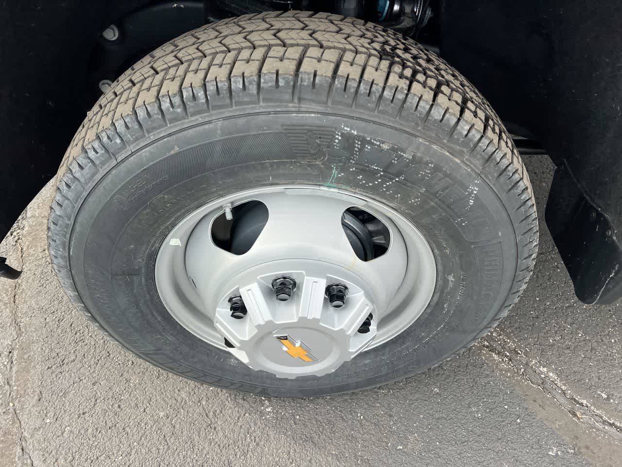 2025 Chevrolet Silverado 3500 HD Chassis Cab Work Truck