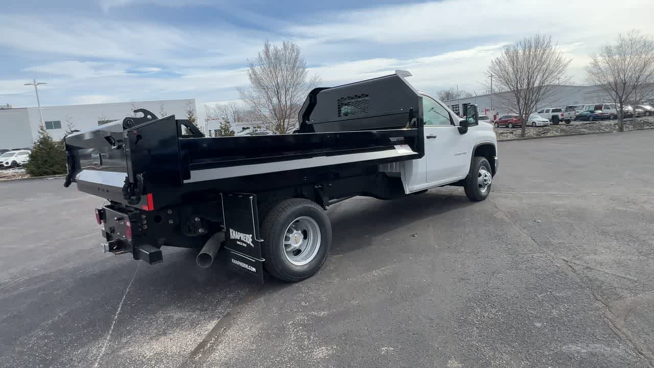 2025 Chevrolet Silverado 3500 HD Chassis Cab Work Truck