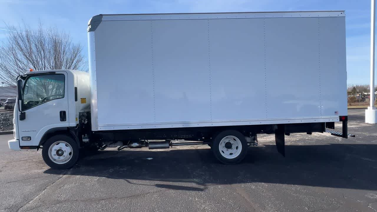 2024 Chevrolet Low Cab Forward 4500 HG Base