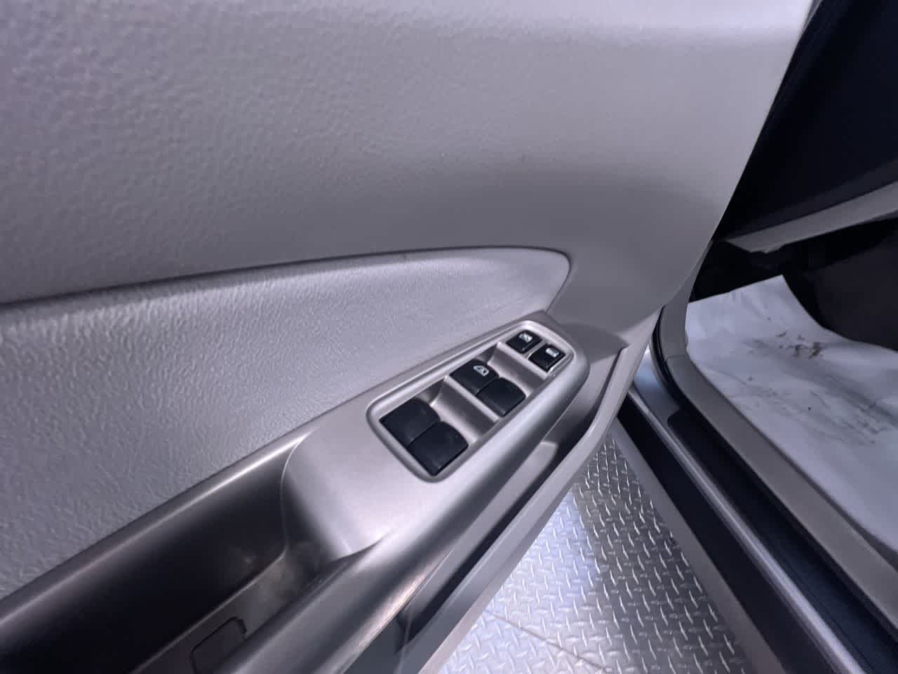 2010 Subaru Forester 2.5X Limited