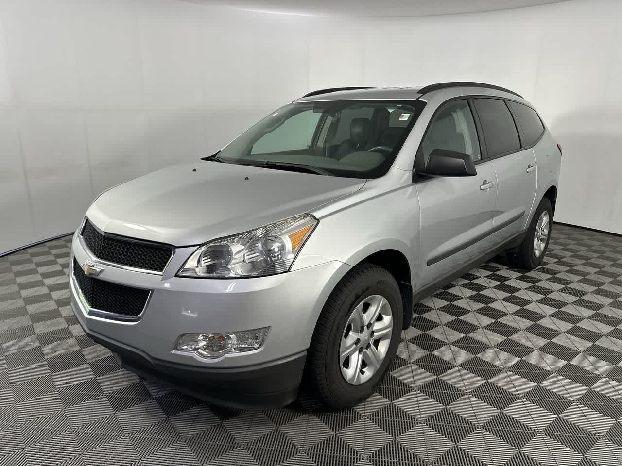2011 Chevrolet Traverse LS
