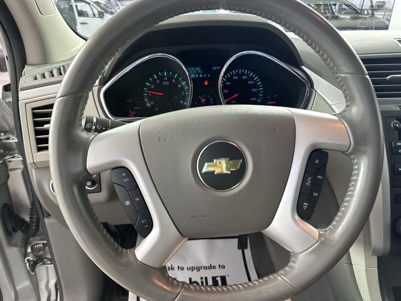 2011 Chevrolet Traverse LS