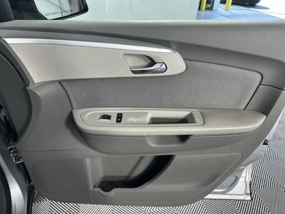 2011 Chevrolet Traverse LS