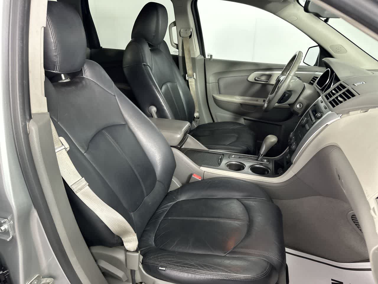 2011 Chevrolet Traverse LS