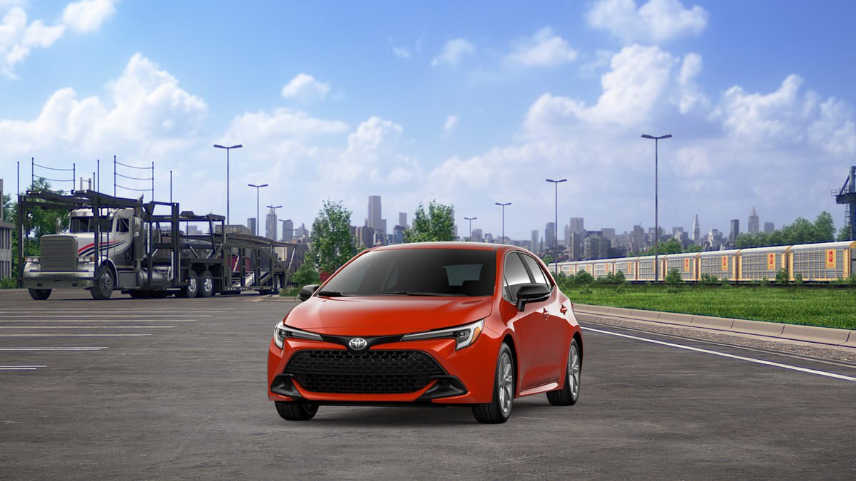 2026 Toyota Corolla Hatchback SE