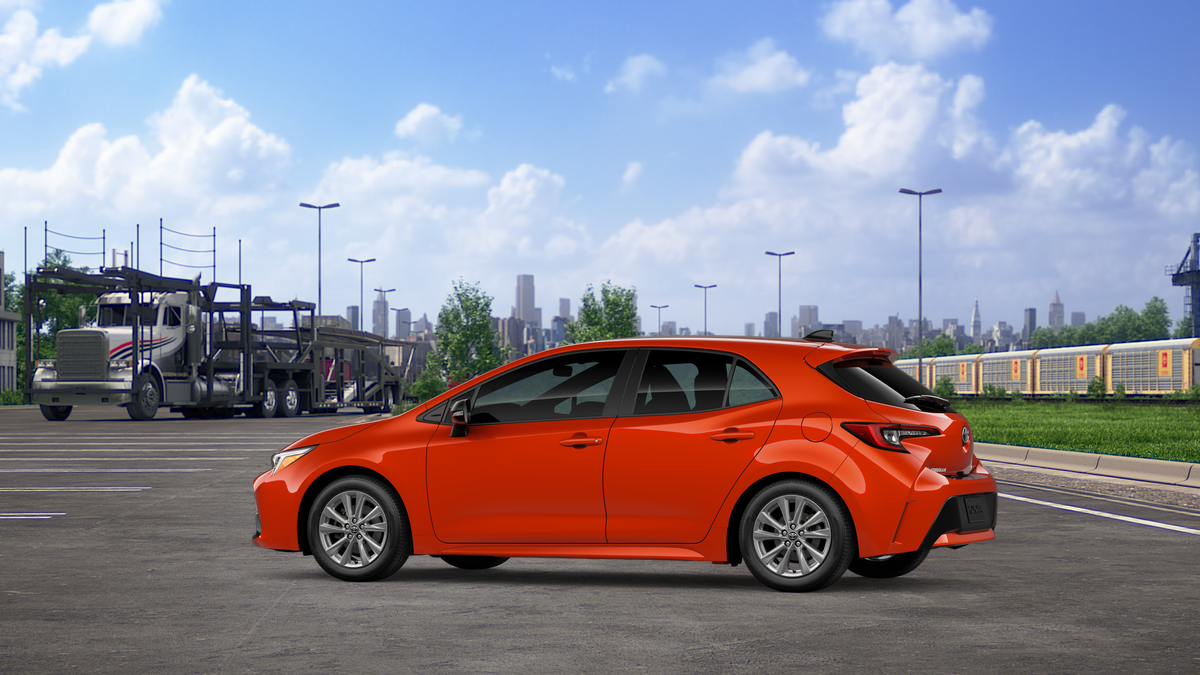 2026 Toyota Corolla Hatchback SE