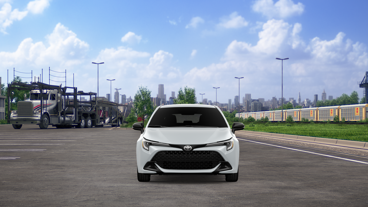 2027 Toyota Corolla Hatchback SE