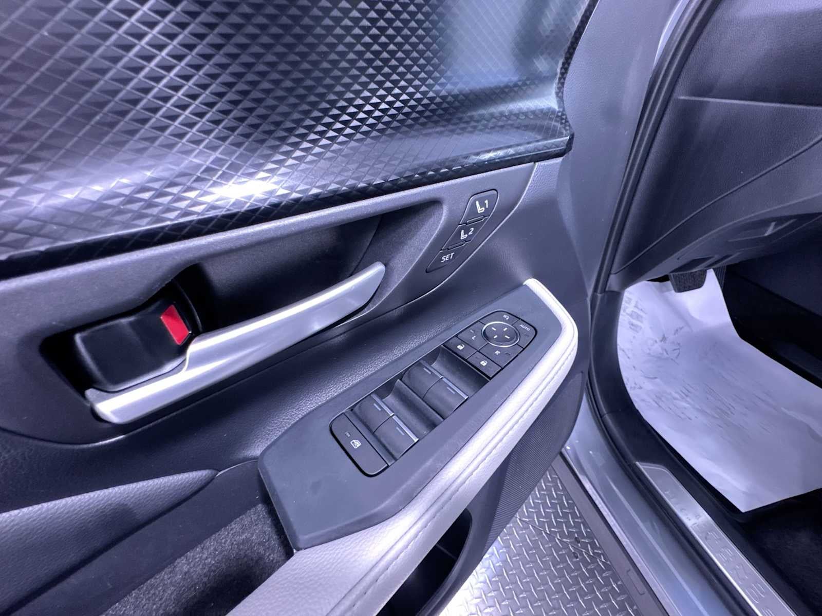 2025 Toyota Grand Highlander Hybrid MAX Platinum