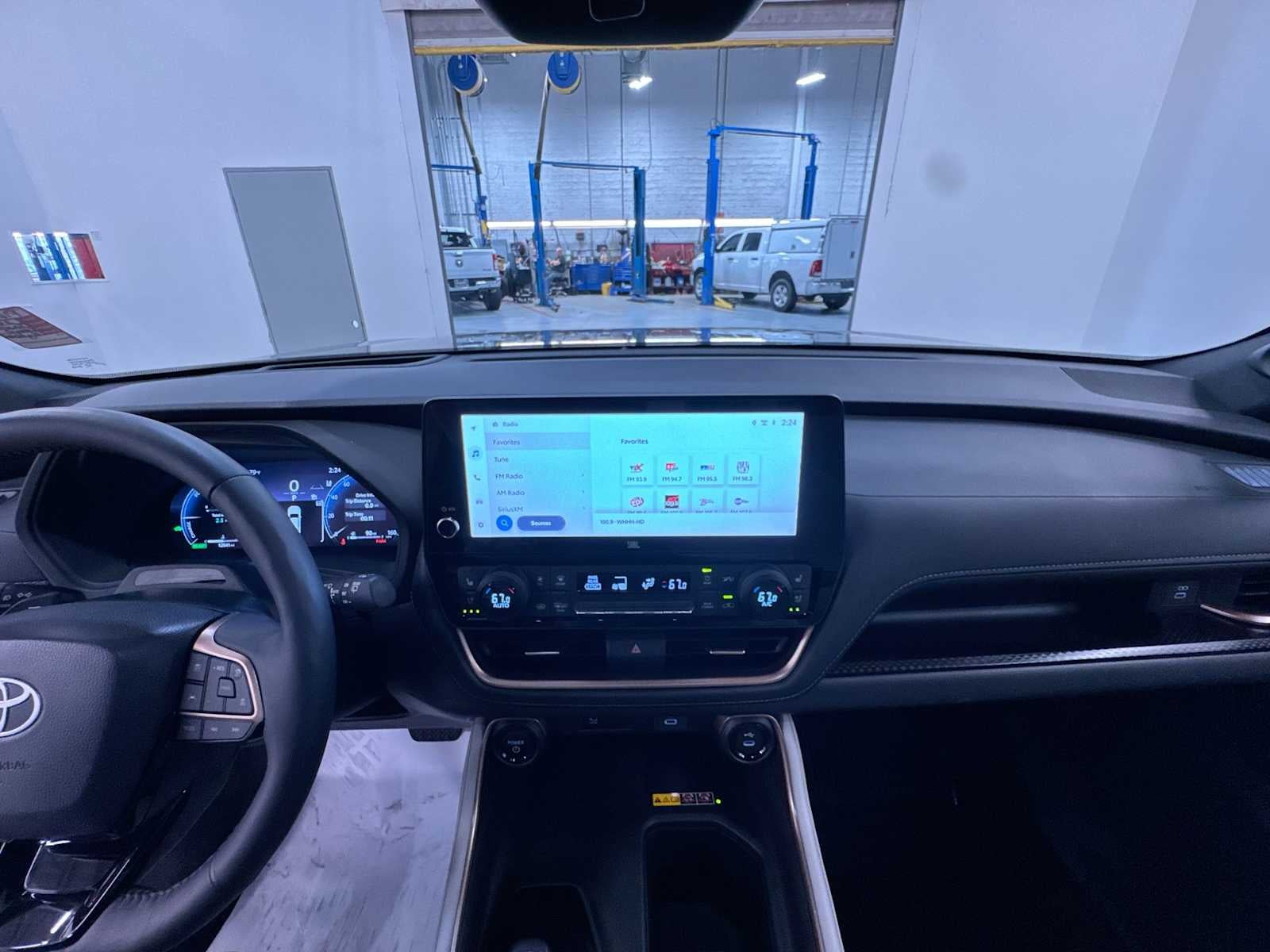 2025 Toyota Grand Highlander Hybrid MAX Platinum