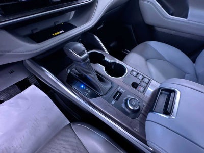 2023 Toyota Highlander Platinum