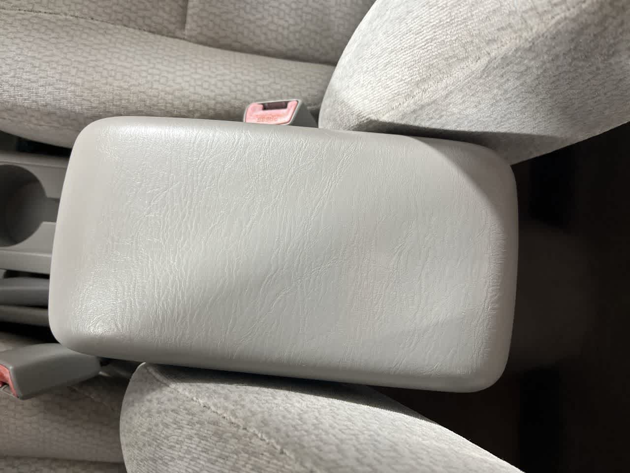 2004 Toyota Corolla LE
