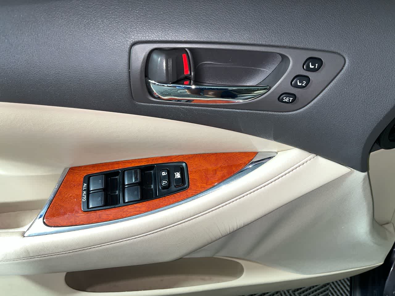 2010 Lexus ES 350 4dr Sdn