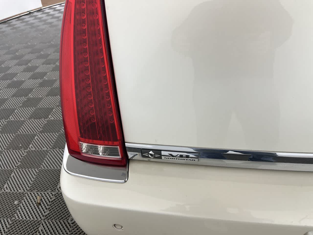 2008 Cadillac DTS w/1SD