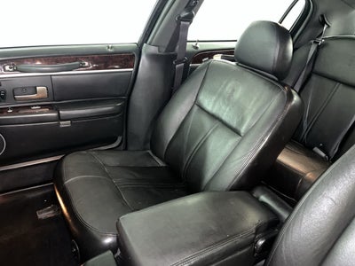 2008 Lincoln Town Car Limited