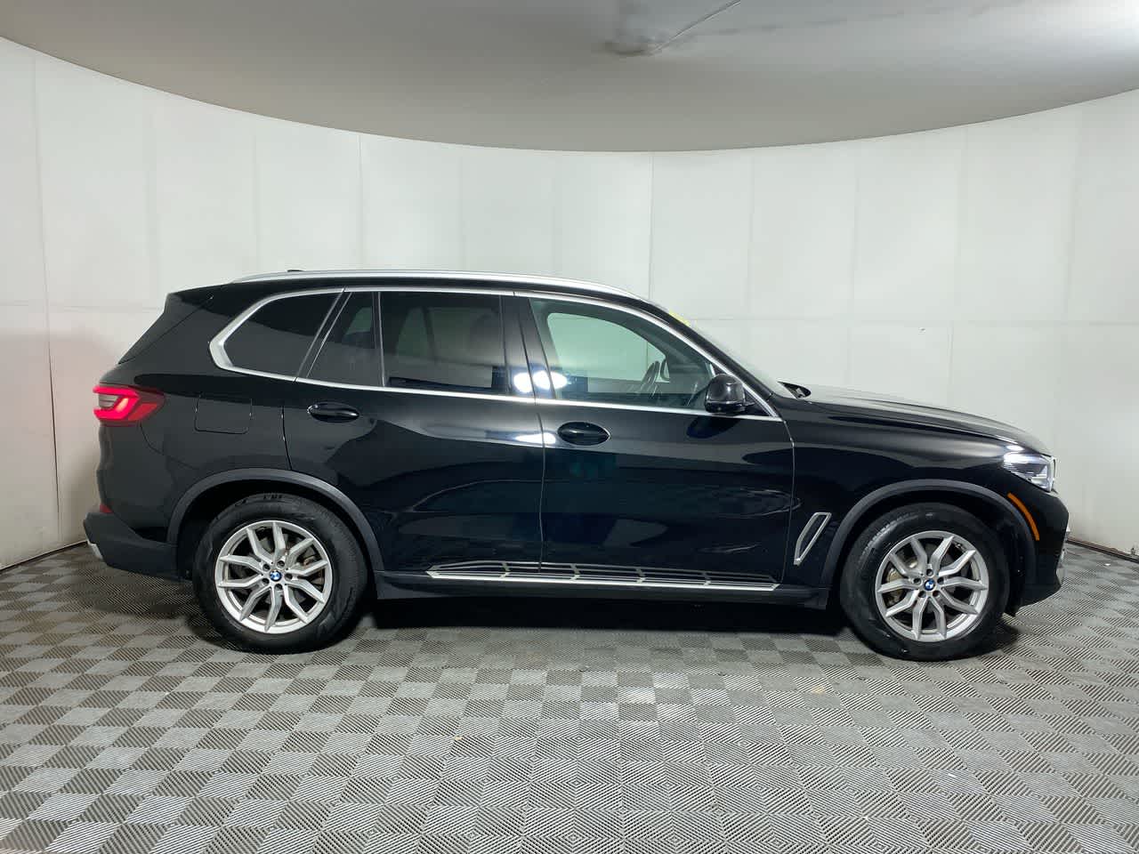 2023 BMW X5 sDrive40i sDrive40i