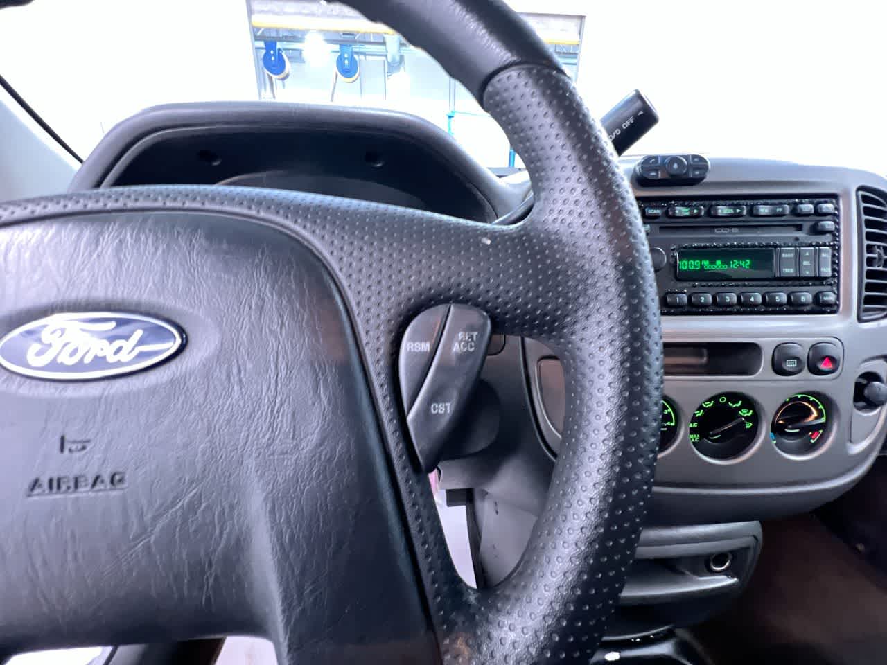 2004 Ford Escape XLT