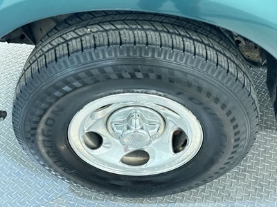 2000 Ford F-150 Work Series XL