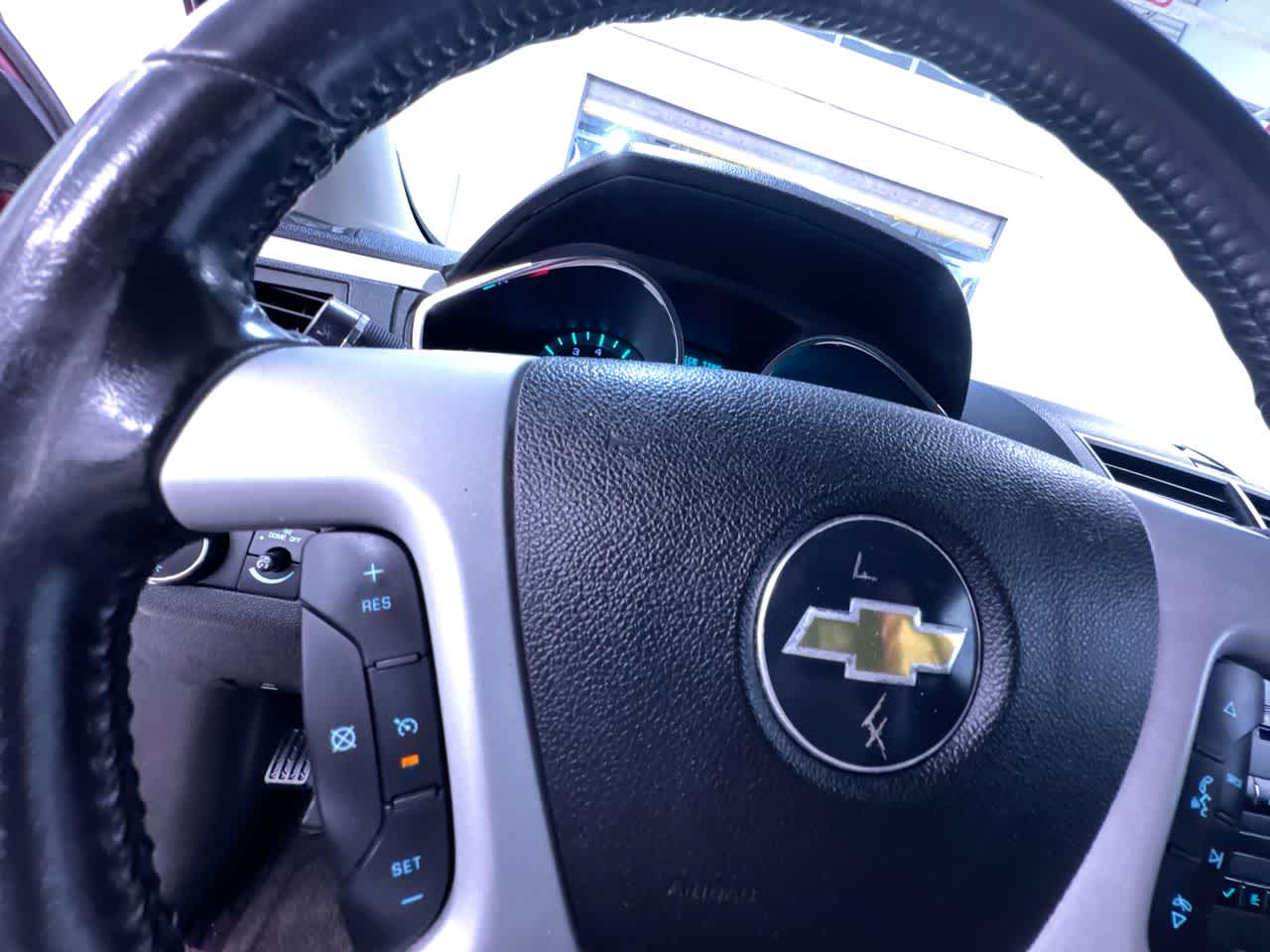 2011 Chevrolet Traverse LT w/1LT