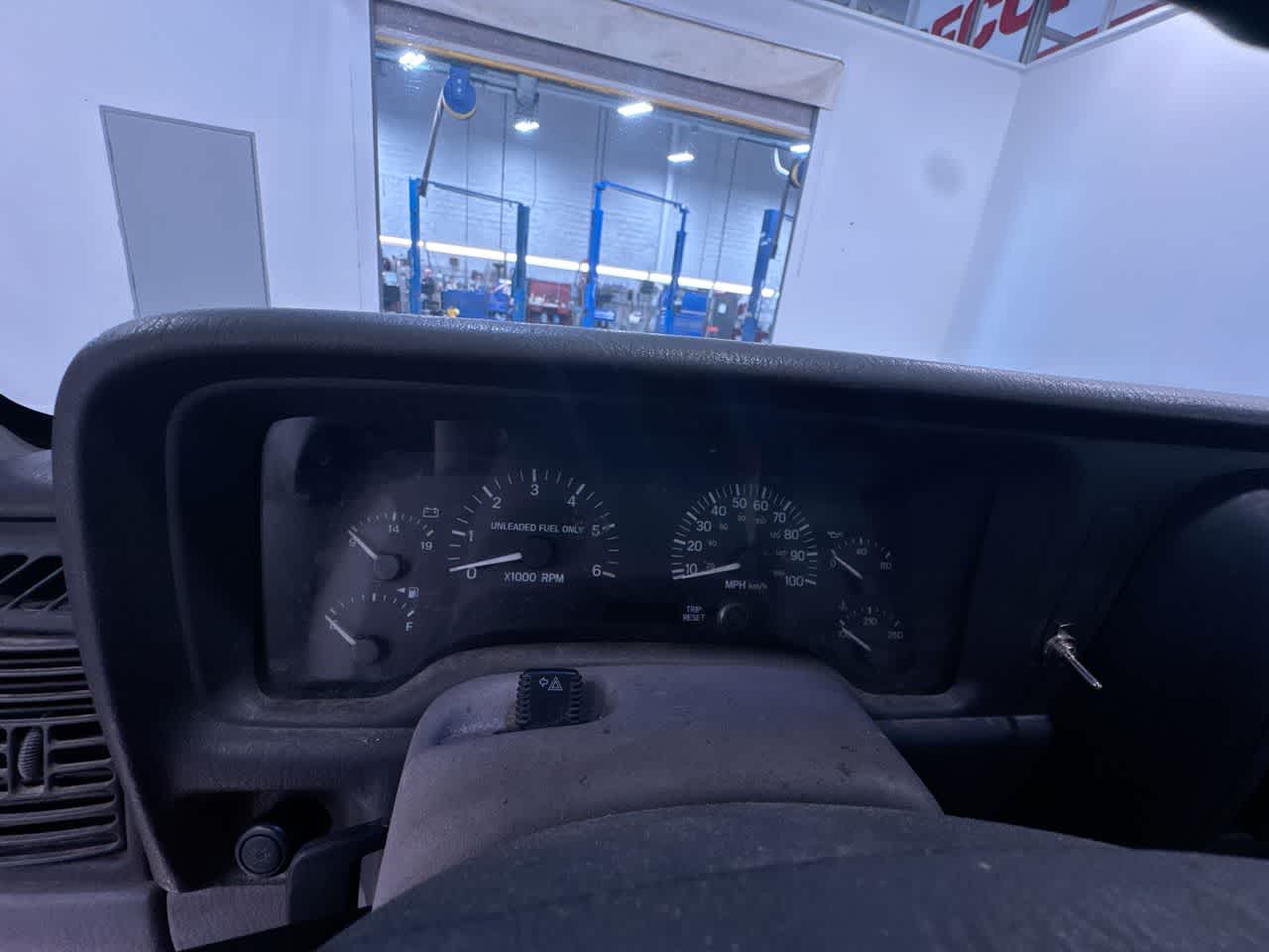 1998 Jeep Cherokee Sport